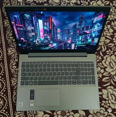 Lenovo 10Th Genration |8gb Ram| 256 GB SSD | 15 inch screen|  FHD.