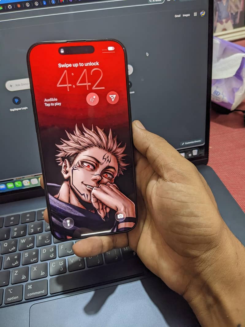 Apple iPhone 16 Pro Max 2
