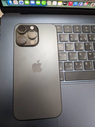 Apple iPhone 16 Pro Max