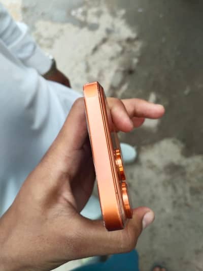 Apple iPhone XR