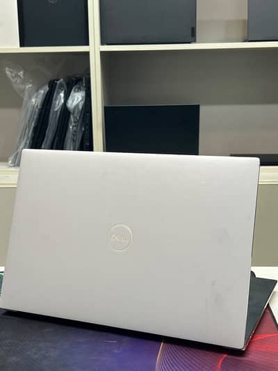 Dell precision 5550 Core i7 10th generation 16/512 4GB Nvidia T1000