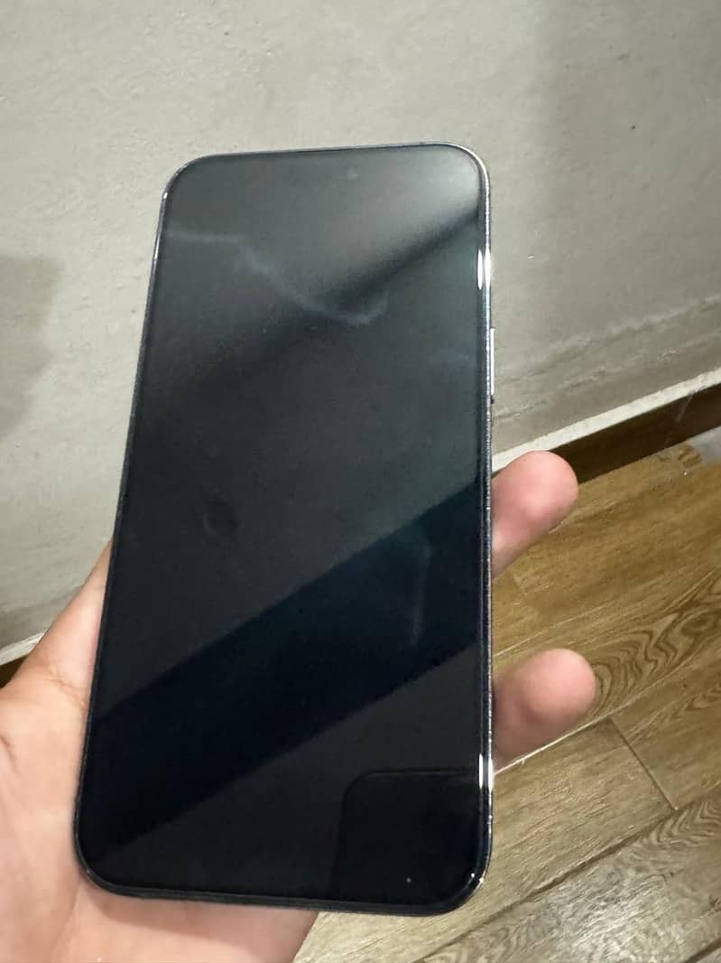 Apple iPhone 14 Pro Max 3