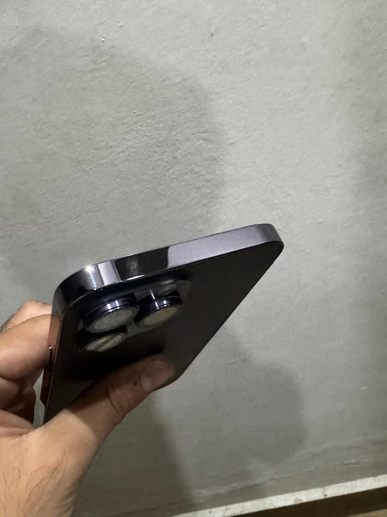 Apple iPhone 14 Pro Max 7