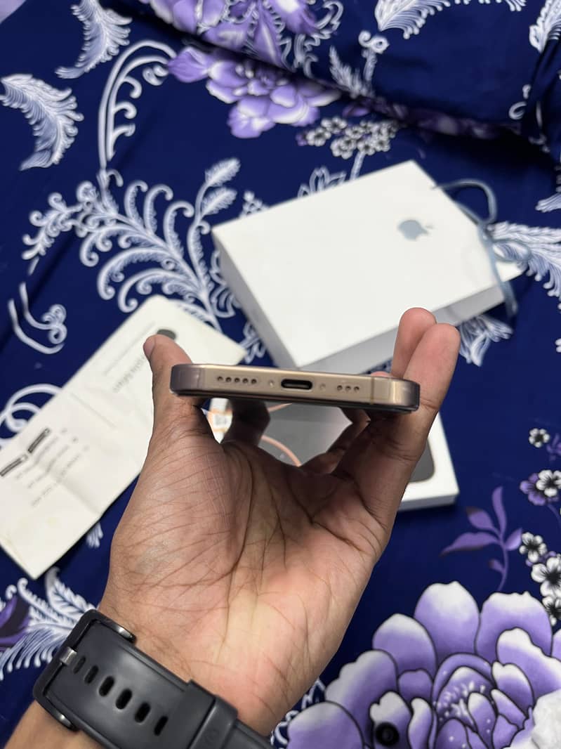 Iphone 16 pro 2