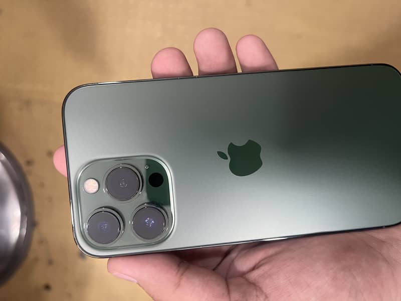 Apple iPhone 13 Pro 5