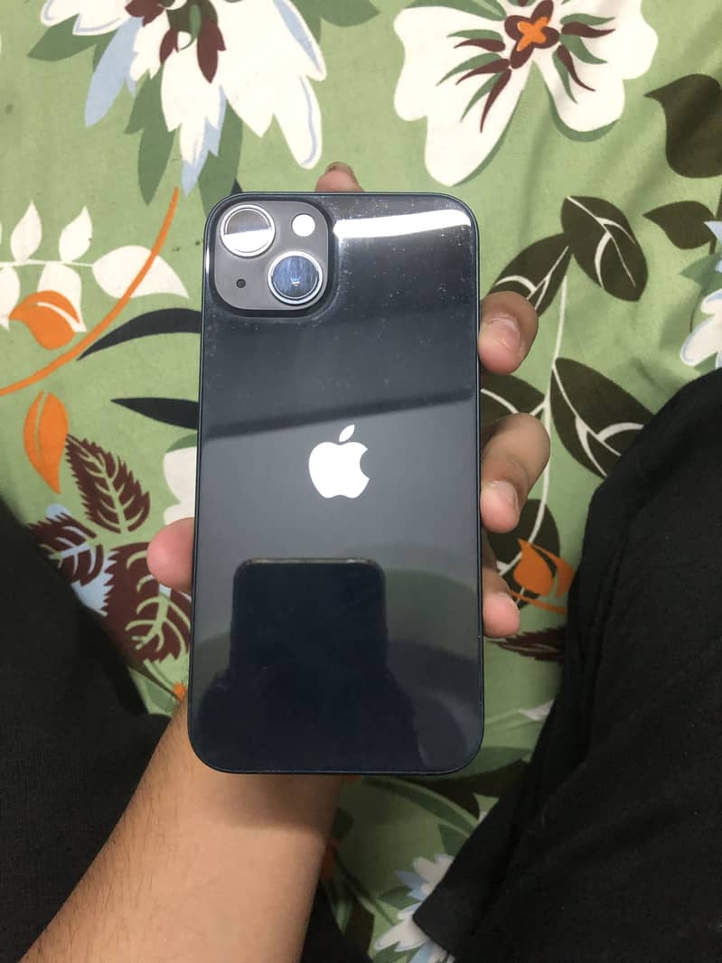 Apple iPhone 13 3
