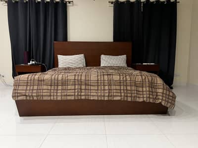 Chenone galaxy bed with dressing table side tables and mirror
