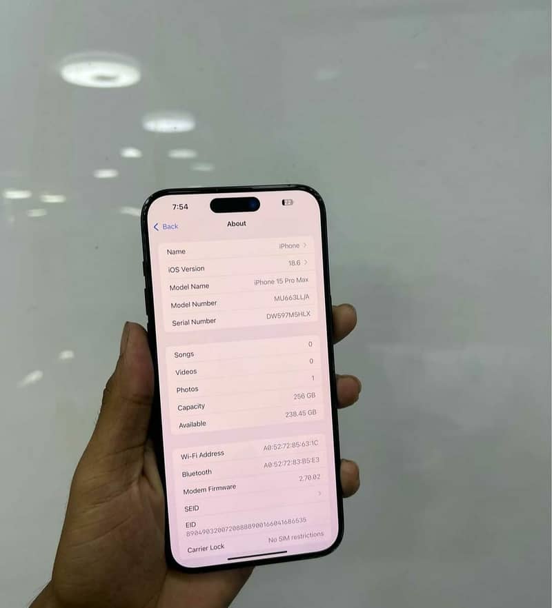 Apple iPhone 15 Pro Max 5