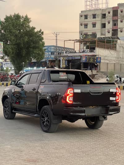Toyota Hilux Revo GR