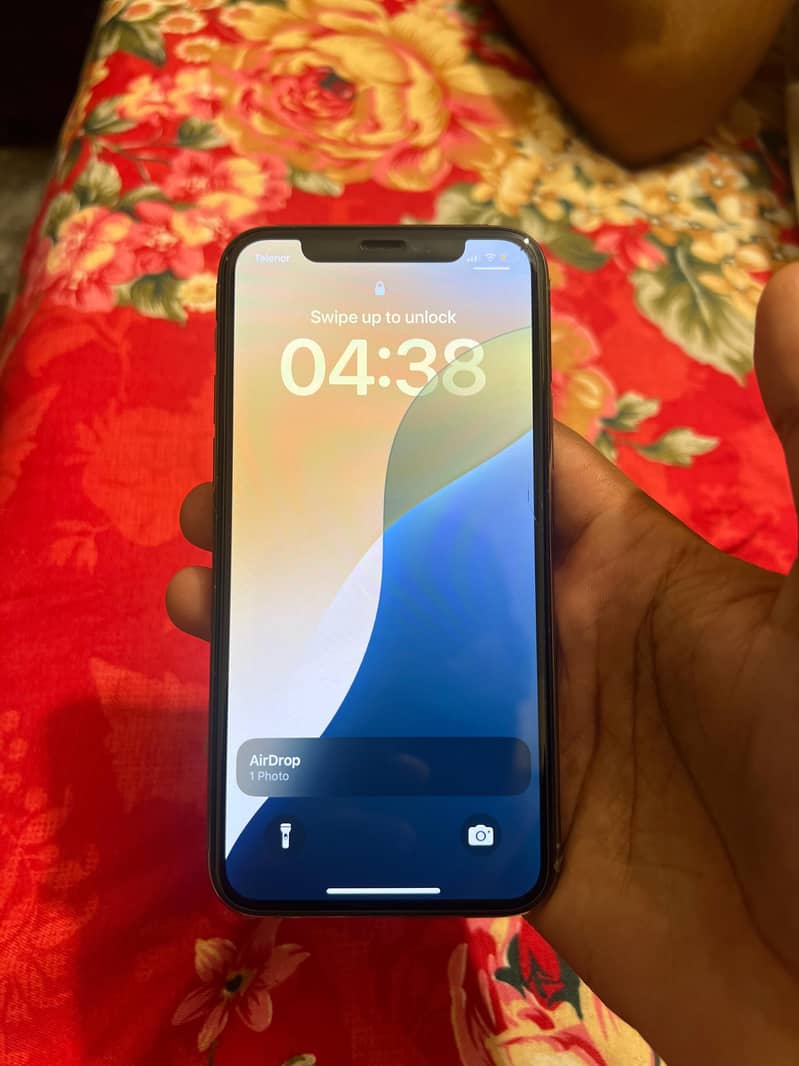 Apple iPhone 11 Pro 1