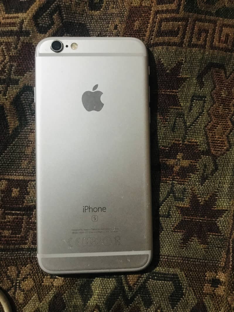 Apple iPhone 6S 3