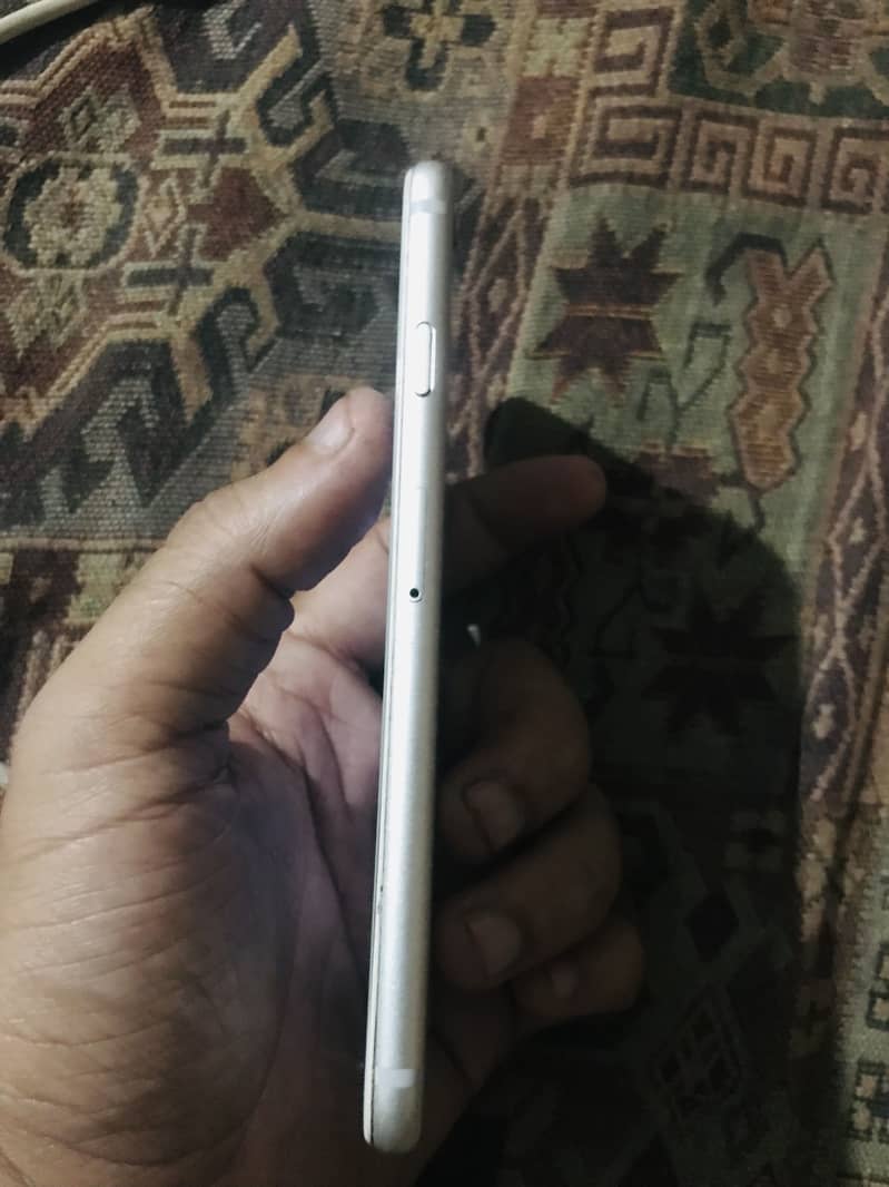 Apple iPhone 6S 7