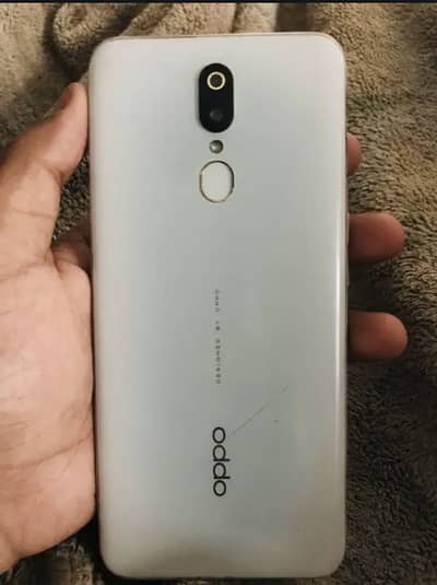 OPPO F11