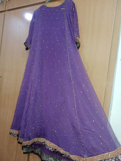 beautiful 3 PC purple maxi for urgent sale