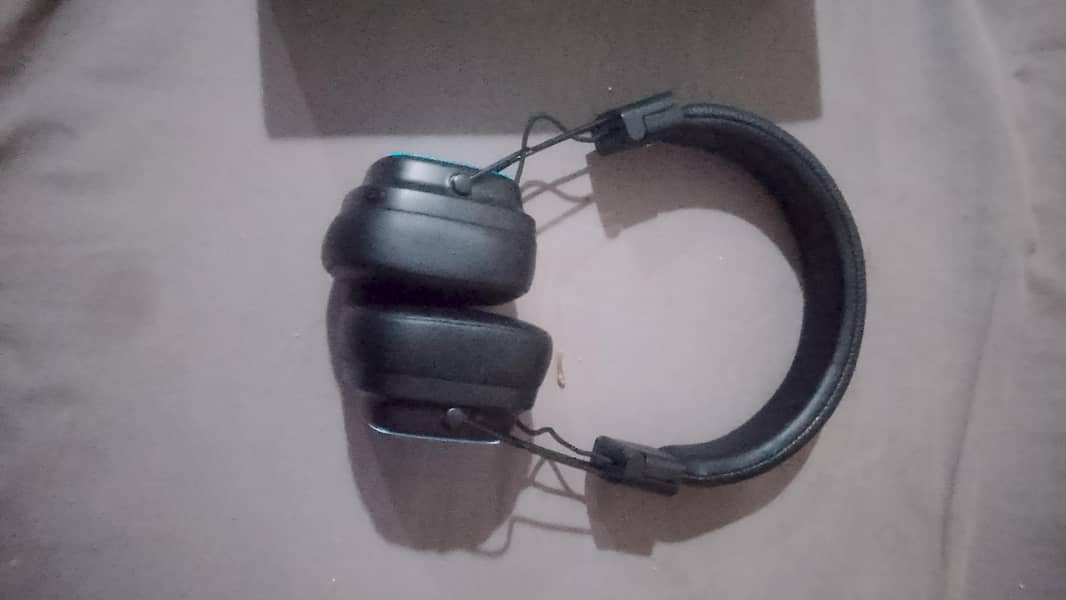 headphone 1