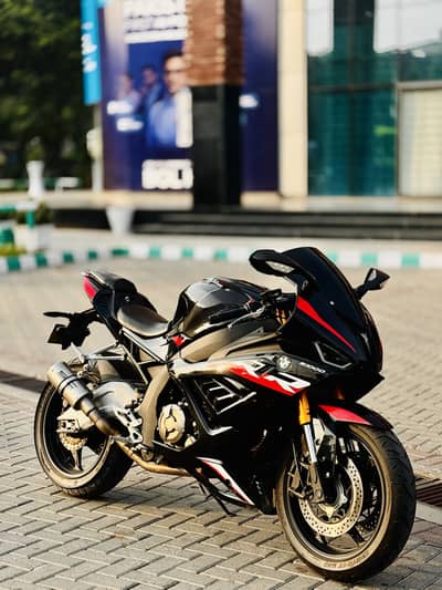 BMW S1000RR Replica 400cc — 2025 Model | Dual Cylinder