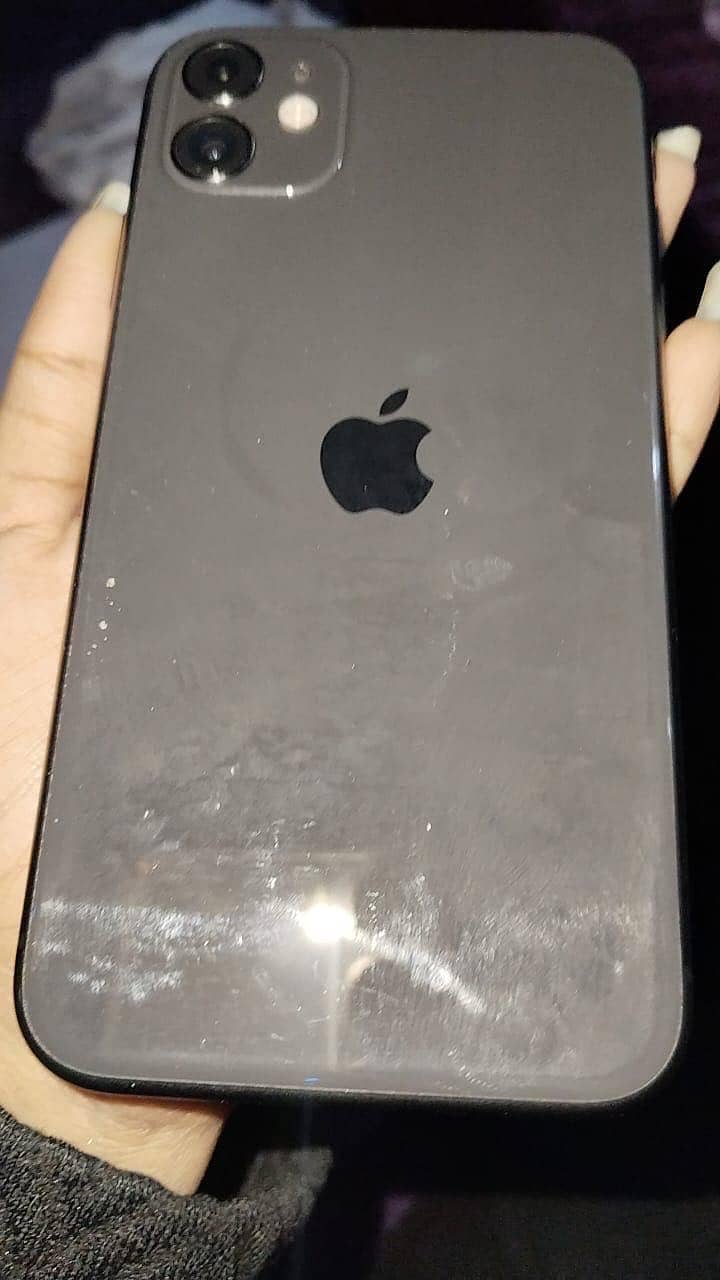Apple iPhone 11 0