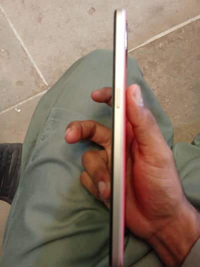 OPPO f17