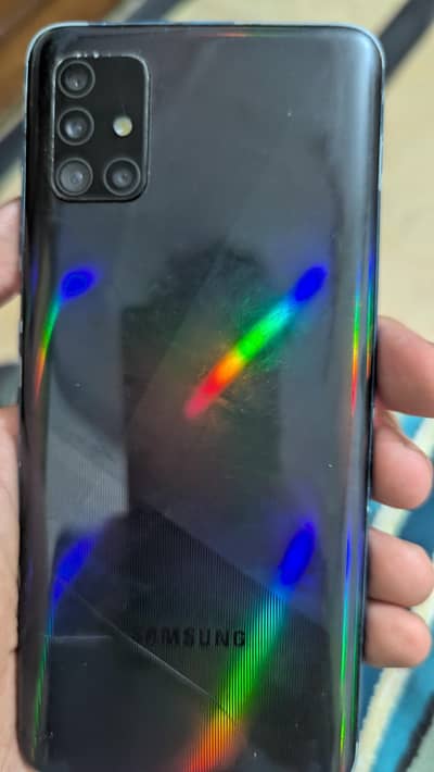 6/128 Samsung A51