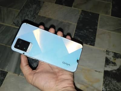 Vivo Y21