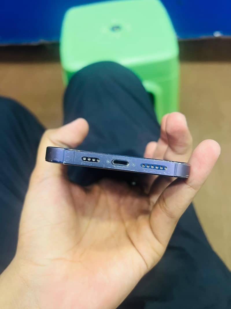 Apple iPhone 14 Pro Max 3