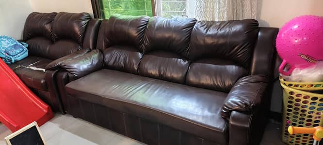 7 seater Sofa set for sell.