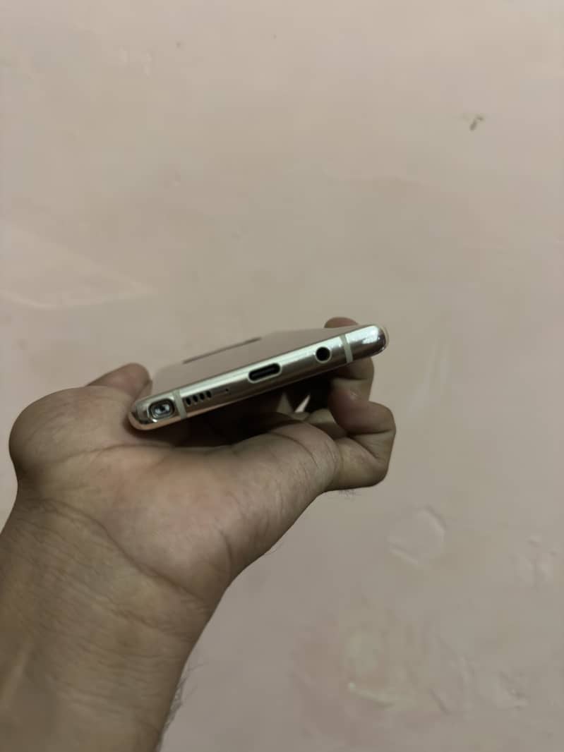 Samsung Note 8 6