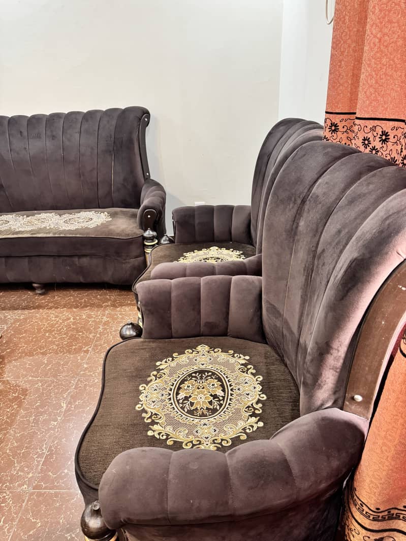 5 SEATER SOFA SET 3