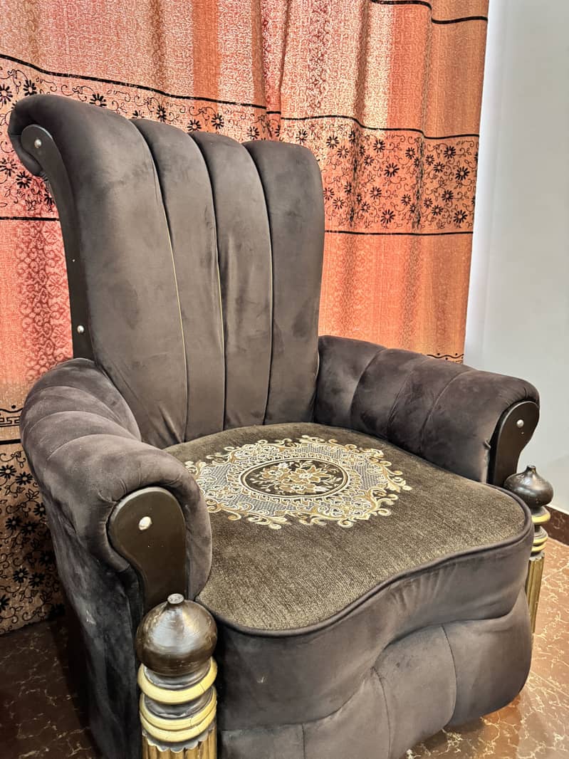 5 SEATER SOFA SET 4