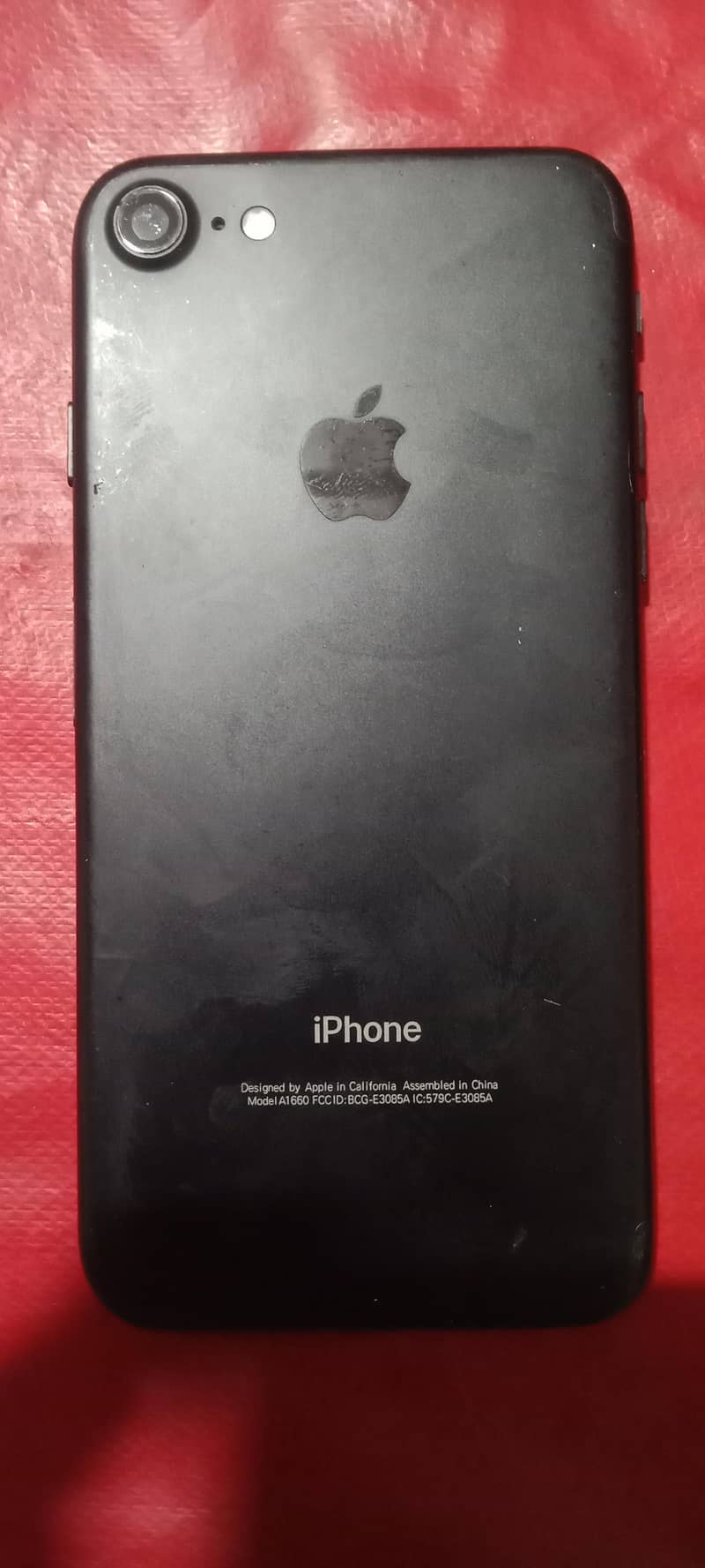 Apple iPhone 7 1