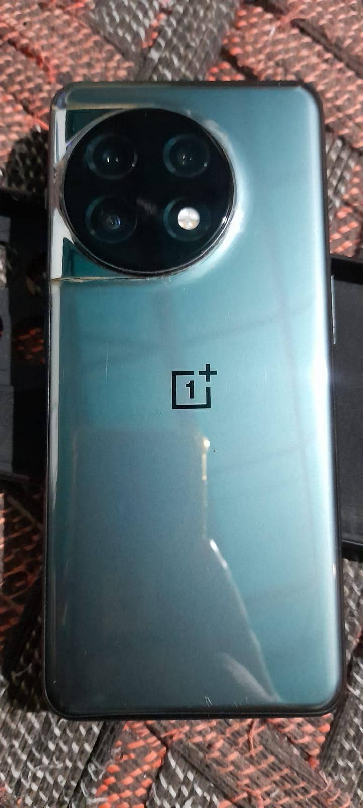 One Plus 11 0