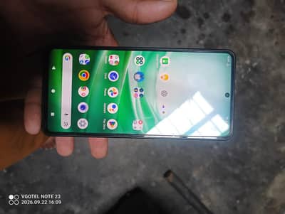 Aqous r7 12gb 256gb dual sim pta approved