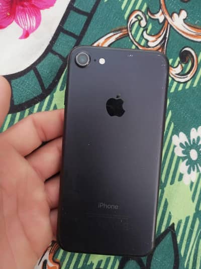 Apple iPhone 7