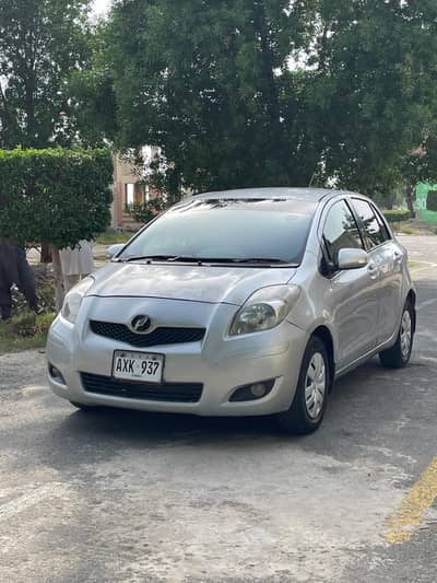 Toyota Vitz 2009 urgent sale