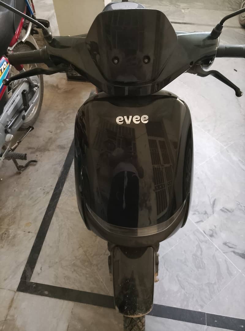 Evee Mito plus 5