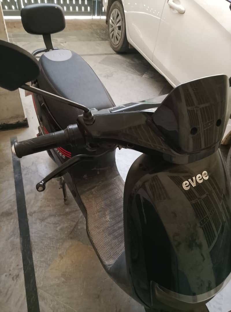 Evee Mito plus 10