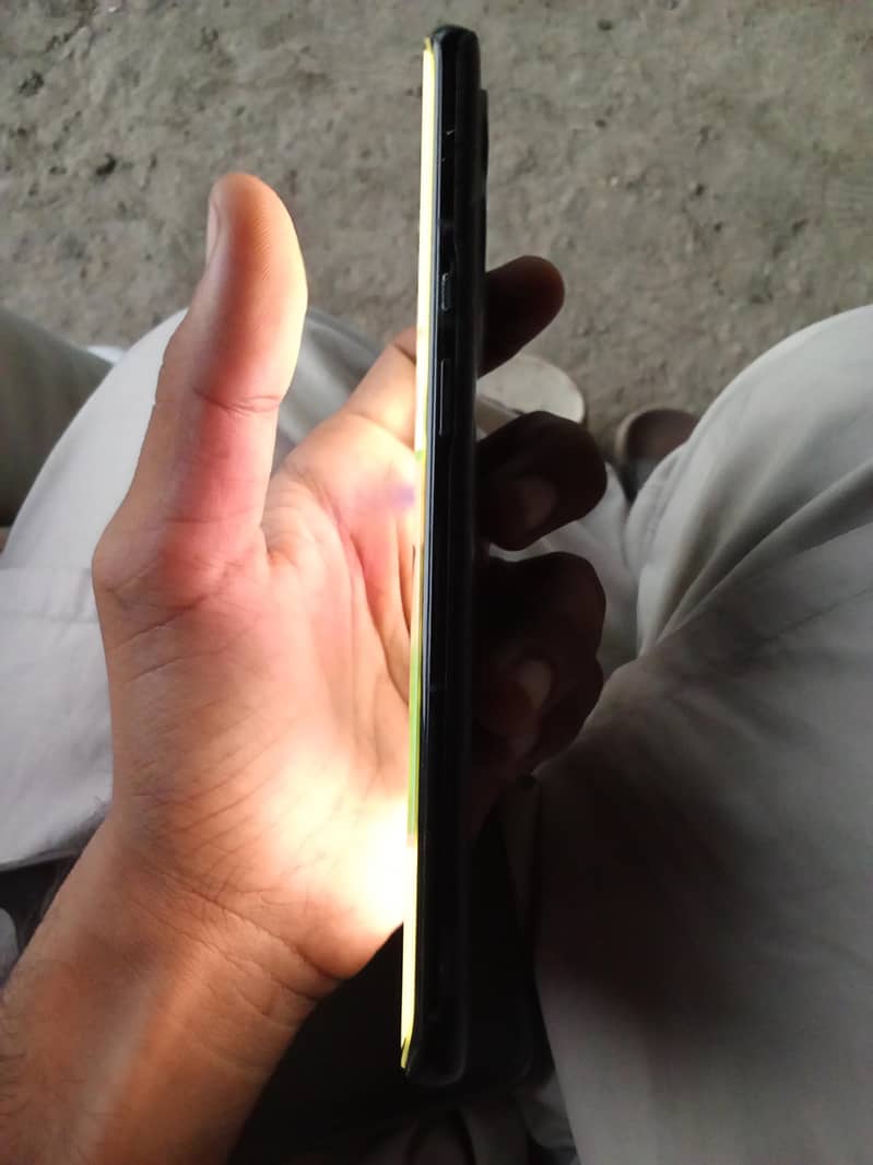 One Plus 9 Pro 4