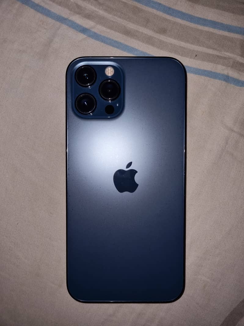 Apple iPhone 12 Pro Max 4