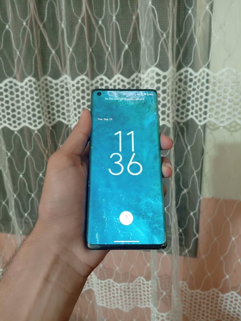 moto edge plus 1