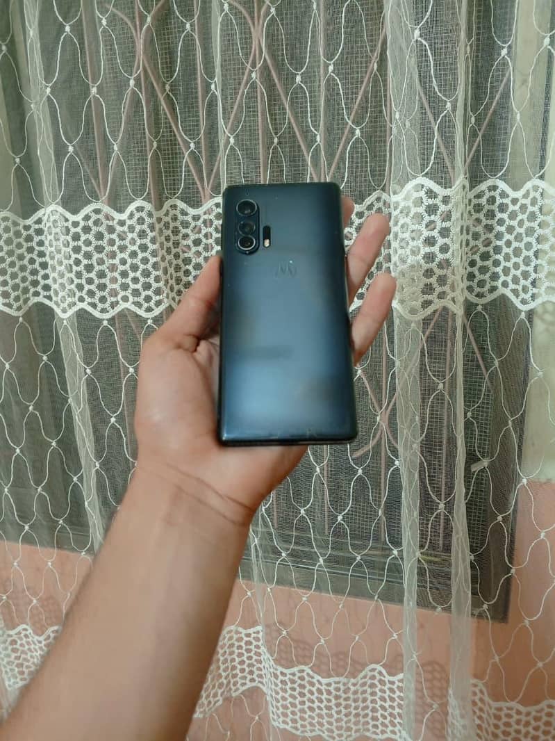 moto edge plus 2