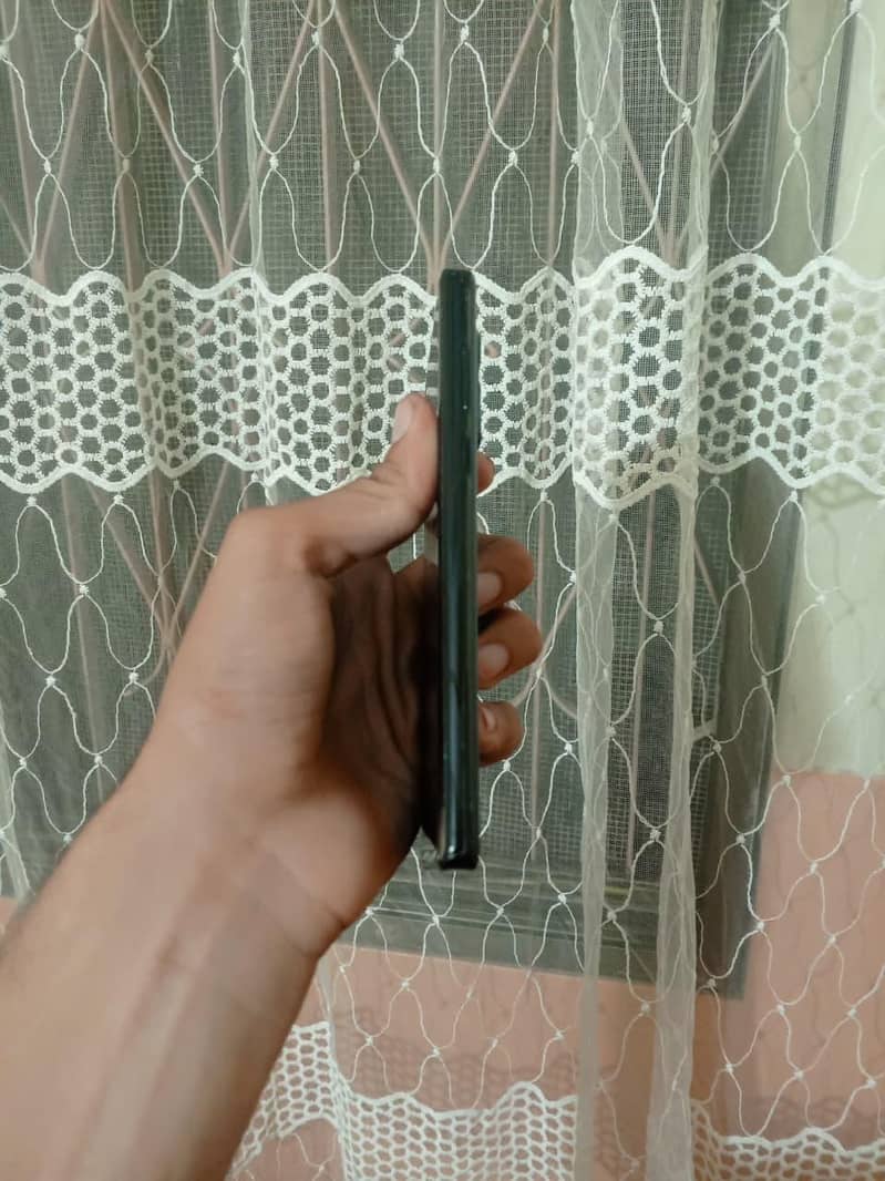 moto edge plus 5
