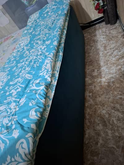 king size bed and dressing table