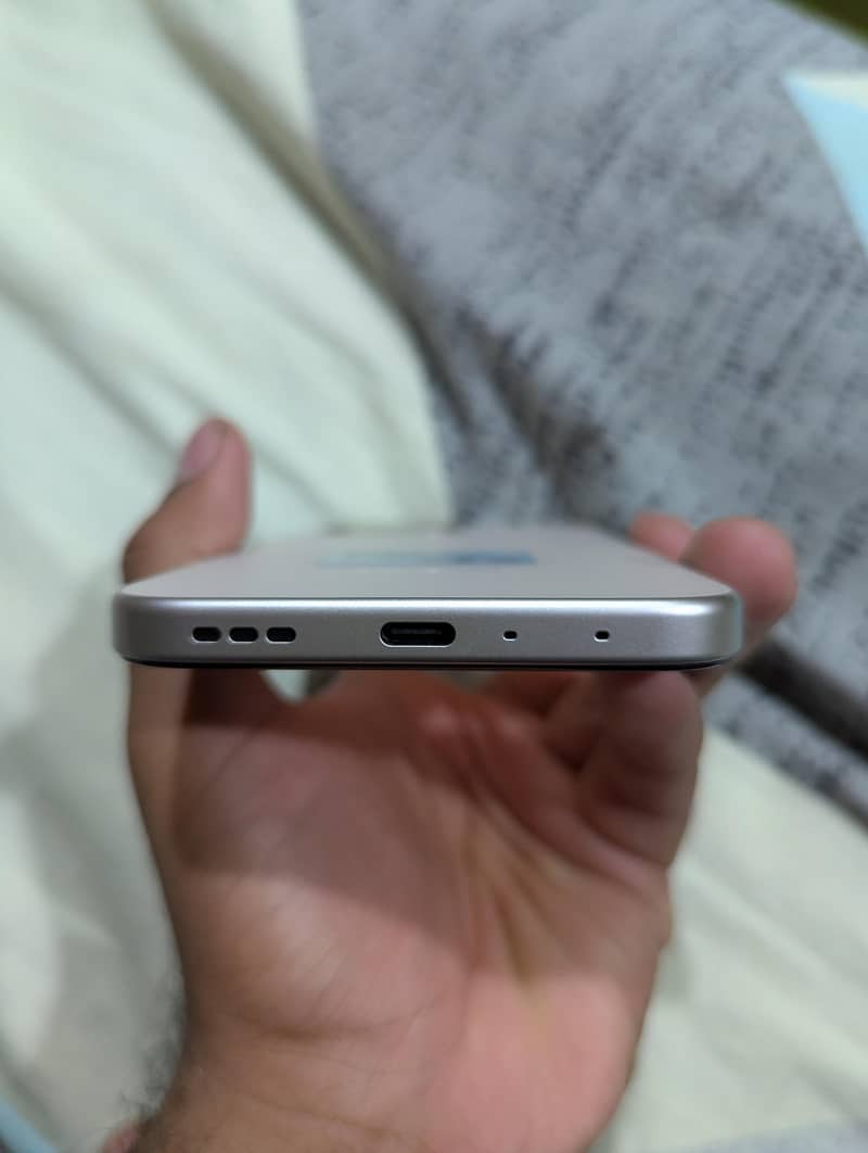 OPPO A6 1