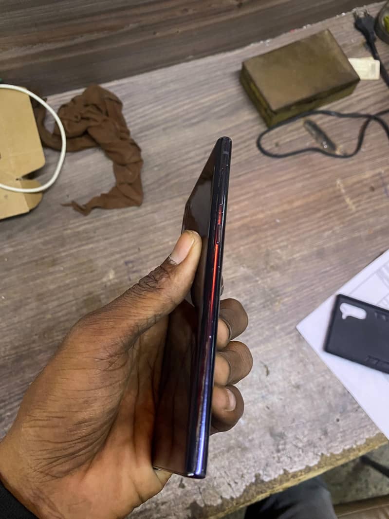 Samsung Mobile Note 10 6