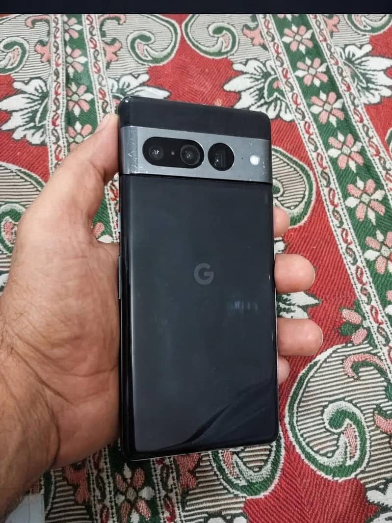 Google Pixel 7 Pro 2