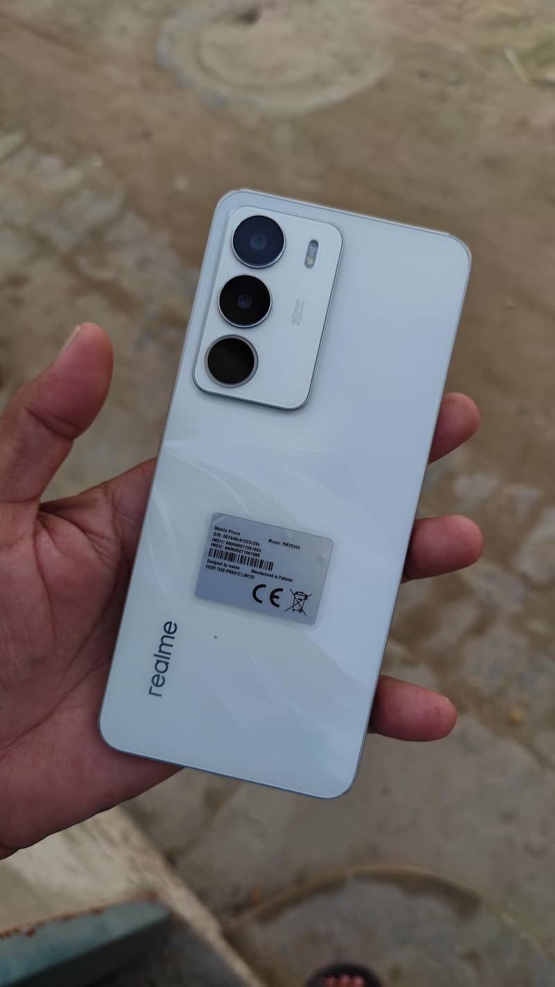 Realme C71 0