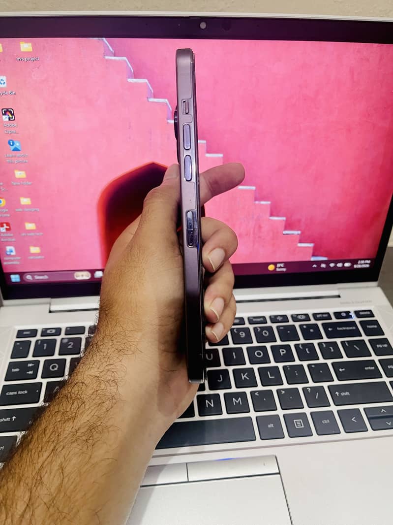 Apple iPhone 14 Pro Max 3