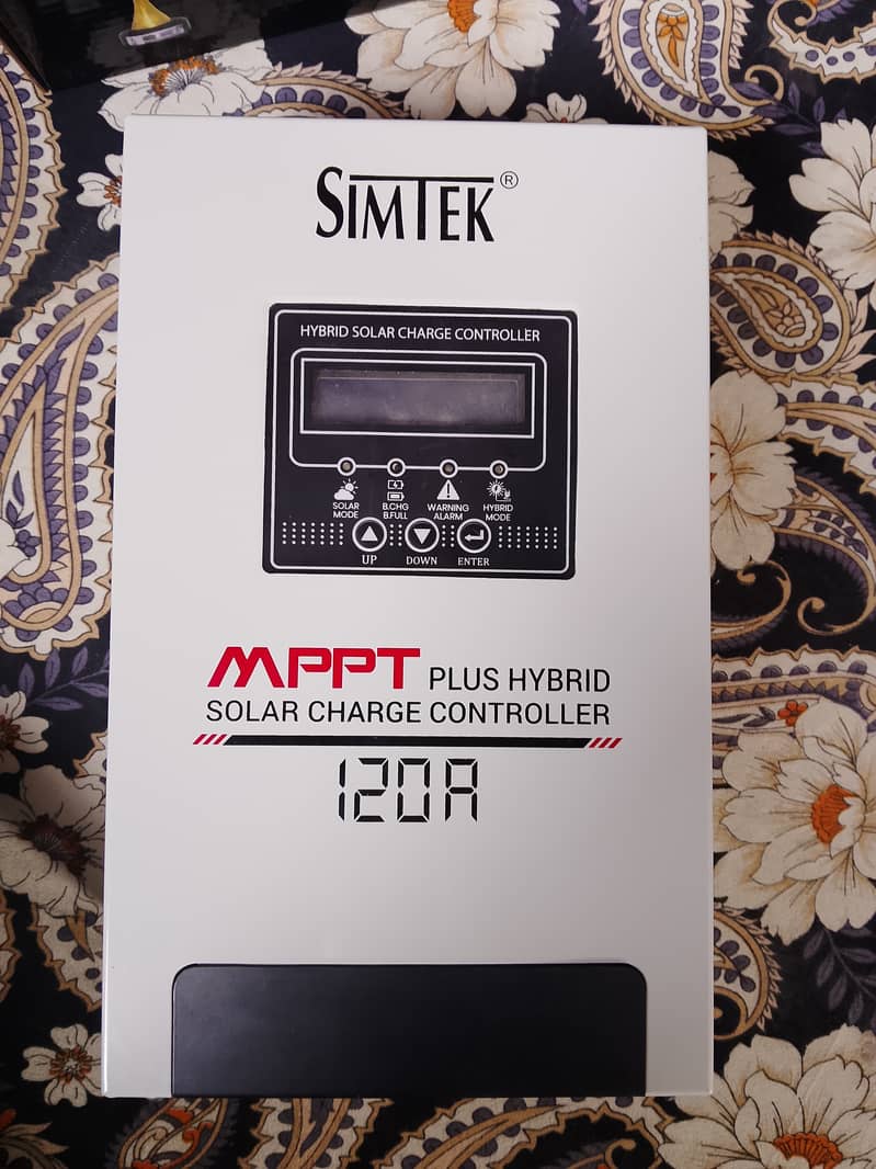 Simtek MPPT CHARGE controller 120 Ampere 5