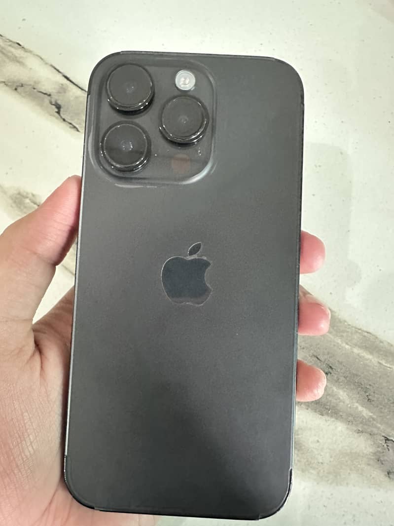 Apple iPhone 14 Pro 0
