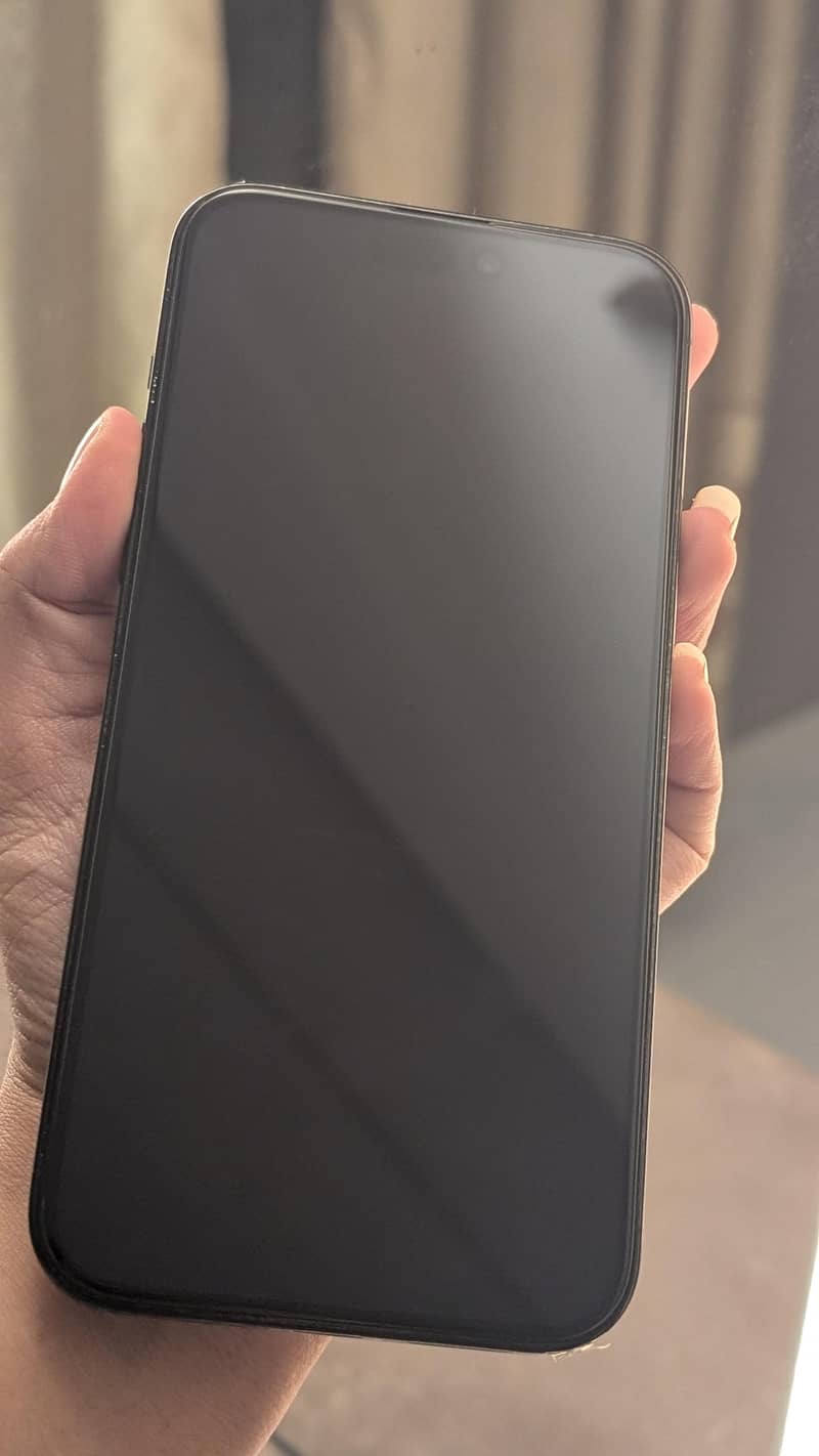 Apple iPhone 14 Pro Max 0